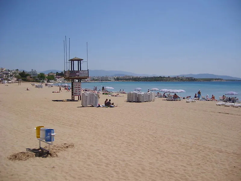 Temple Beach Hotel ديديم